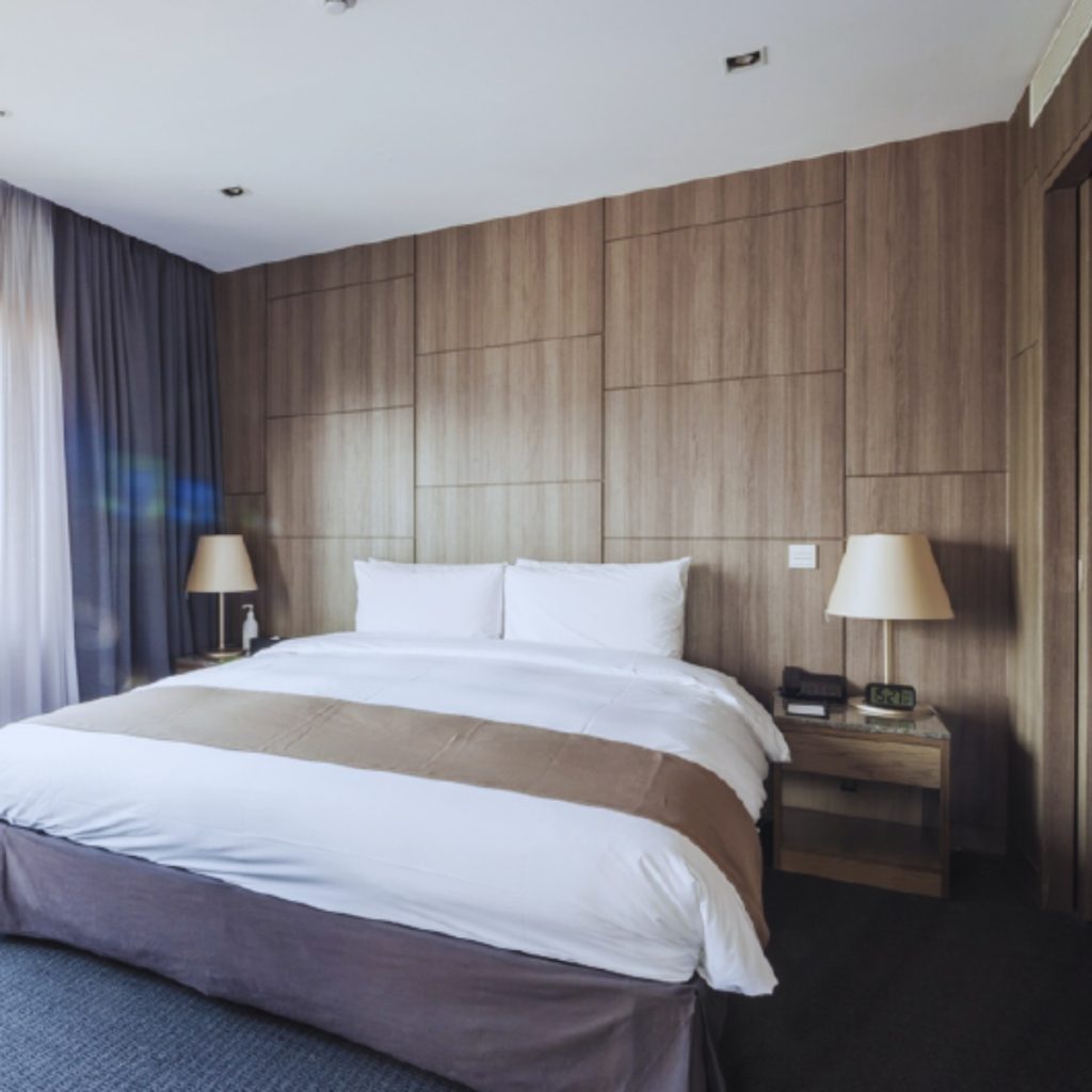 luxury apartment bed room marina lagos (3)